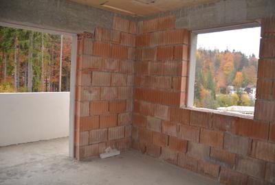 Casă de vânzare cu 5 camere, teren 500 mp, în orașul Predeal - 7