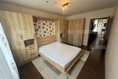 Apartament cu 3 camere decomandat, mobilat în Florești