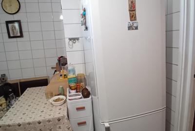 3 camere–Bd Brancoveanu -Str Secuilor - 13