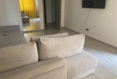 Garsoniera tip studio , decomandata , et 1/3 , 61 mp , libera , mobilata complet - 4