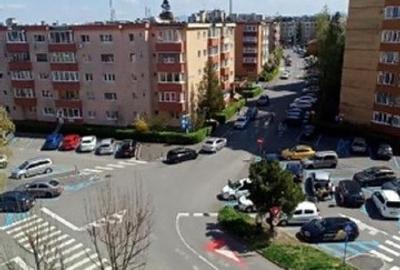 Apartament 3 camere luminos, orientare sudică, cu boxa, Bd Griviței, Brașov - 13