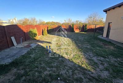 Casa individuala de vanzare cu 4 camere si garaj in Sag, vatra satului - 10
