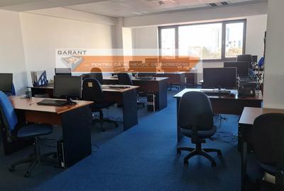 Inchiriez  Birouri , open space,  central, etaj 4, multifunctional , 270 mp. - 1