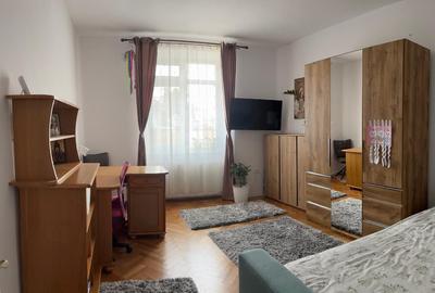 Casa de vanzare in Centrul Civic, langa Piata de Miercuri, strada Olteniei. - 2
