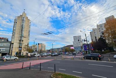 Spațiu comercial, 100 mp în Centrul Civic