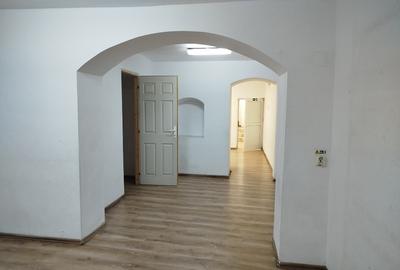 Vila cu prestanta in locatie eleganta Mosilor Pache. Libera spatioasa cu parcare - 12