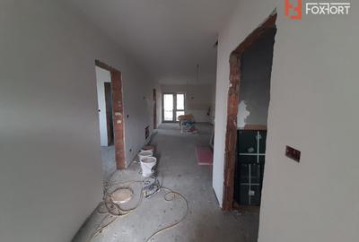 Duplex cu 4 camere, Pozitie excelenta - Mosnita Noua - 4