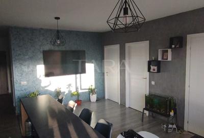 Vanzare apartament pe 2 nivele, orientare Sudica. - 3