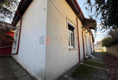 Casa sau Spatiu comercial  in zona magazinelor satesti - 4