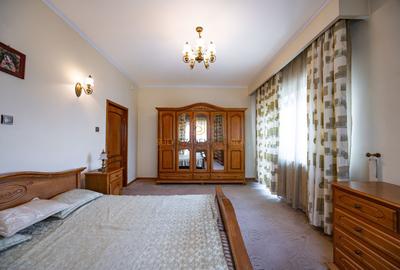 Vila impresionanta D+P+E+M | 500+ mp | teren 2652 mp | piscina - 19