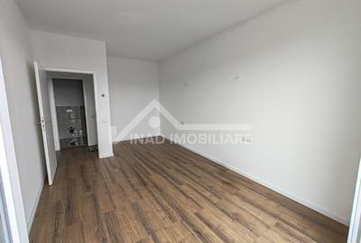 Apartament 3 camere, 2 bai, terasa 20mp, parcare, zona Strazii Decebal - 10