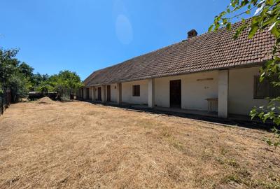 Casa cu teren de 1511 mp - Ortisoara - Comision 0% - 2