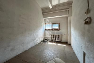 Spatiu pentru birouri240mp8 camere  Zona Gai -Centura   de Nord Arad - 3