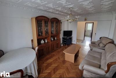 Apartament de vânzare negociabil - 2