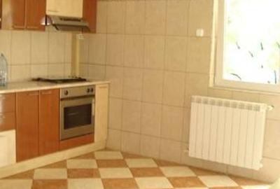 Polona, Tunari, apartament spatios, imobil mic 2005, parcare - 5