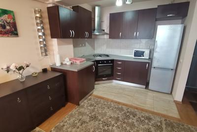 INCHIRIEZ apartament 2 camere,recent renovat,zona Mihai Viteazul - 4