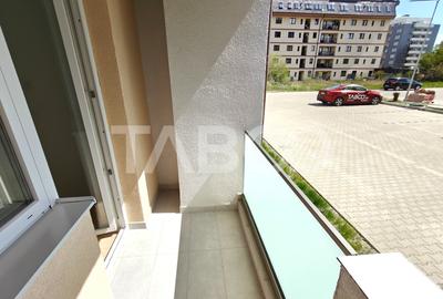 Apartament 3 camere decomandat - 2 bai - balcon - parcare - intabulat - 14