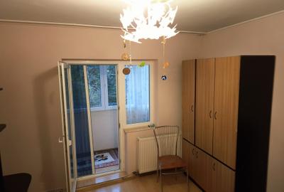 2 camere Teilor , Decomandat / Centrală , Amplasament DEOSEBIT - 13