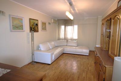 Apartament cu 4 camere pe Faleza