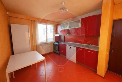 Apartament cu 3 camere de vanzare in zona Gara de Nord - 1