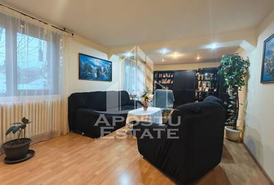 Casa individuala de vanzare, cu 4 camere si 2 garaje, zona Lipovei - 27