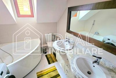 Casa Individuala cu 4 camere si garaj, zona Strand - 7