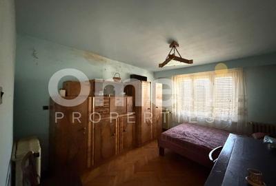 Casa de vanzare cu 446 mp teren si garaj, situata in zona centrala - 4