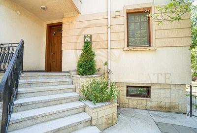 Vila premium ultracentrala, fara vecini, teren 377 mp, garaj! - 3