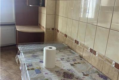 Apartament 2 camere , zona Spitalul judetean , decomandat , 52 mp , liber - 5