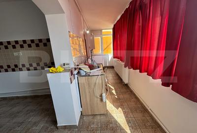 Apartament 3 camere, 76 mp, zona Nicolina - 10