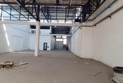 Hala si birouri cu suprafta de 370m-uzina 2 - 4