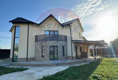 Casa / Vila deosebita in Golesti S+P+1E - 15