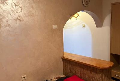 Apartament 2 camere, Botoșani, etaj 4, mansardă cu scara inetrioara, z - 5
