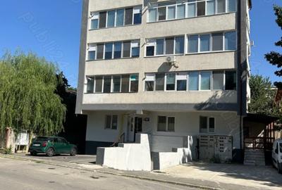 Spațiu comercial, 300 mp în Militari