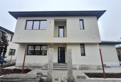 Casa individuala  P+1+Pod - 350 mp teren-STR.SCOLII - 4