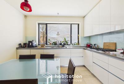 Vilă exclusivistă | 275 mp utili | Teren 700 mp | Garaj & Terasă - 30