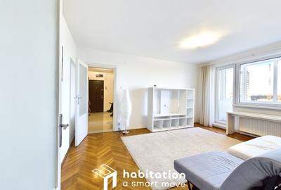 Apartament cu 3 camere semidecomandat, mobilat în Central
