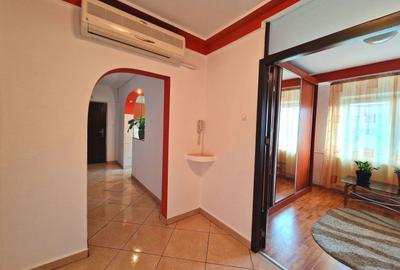 AP. 4 CAMERE 13 SEPTEMBRIE, BLOC REABILITAT,LOC PARCARE, MODERN - 15
