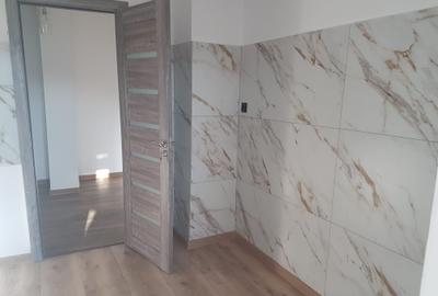 Apartament doua camere, decomandat, etaj 4, cu sarpanta, renovat modern, stradal - 22