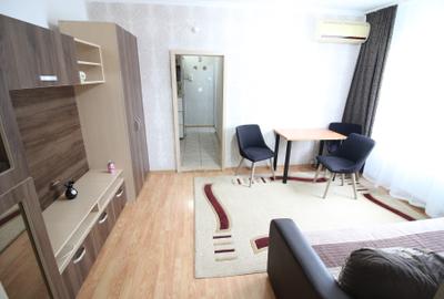 Apartament cu 2 camere semidecomandat în Micro 19
