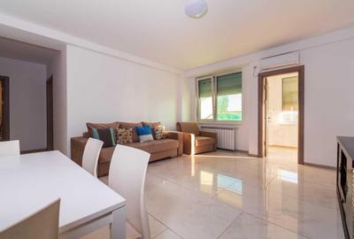 Apartament cu 3 camere decomandat, mobilat în Pescărie