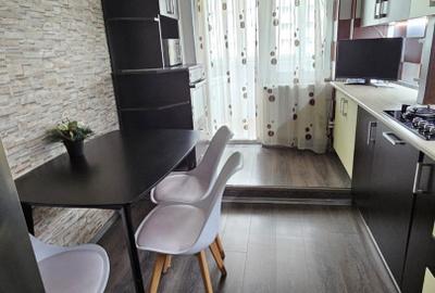 Inchiriez apartament 3 camere, Pantelimon - INCERC, centrala termica proprie