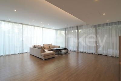 Apartament premium cu 4 camere | 253mp terasa - 2