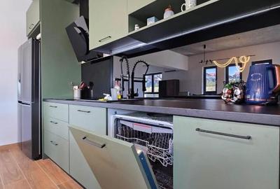 Vilă superbă, 328mp utili, D+P+E, garaj, piscină, SPA, fitness - 12