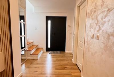 Vila 4Camere//3Bai//iesire Otopeni spre Tunari//Str Paris// Mobilata si utilata - 1