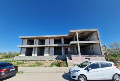 Midia Sat - Constructie S+P+1 la Rosu cu teren propietate - 148.000euro - 5