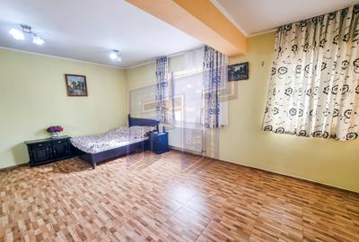 Casa 10 camere Andronache, S+P+1+M, potrivită pentru Clinică, Scoală, Azil - 11