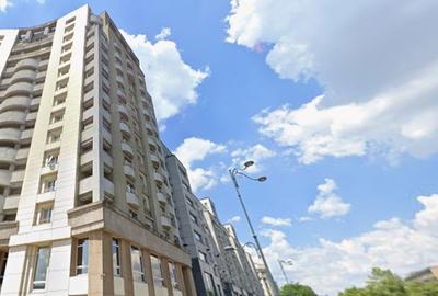 Birou, de 690 mp, în P-ța Universității