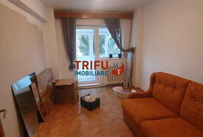 Apartament cu 3 camere decomandat în Cetate