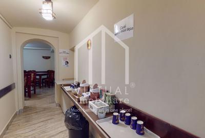 Vila/Pensiune cu 3 corpuri, 34 de camere, sala de fitness - Central - 12